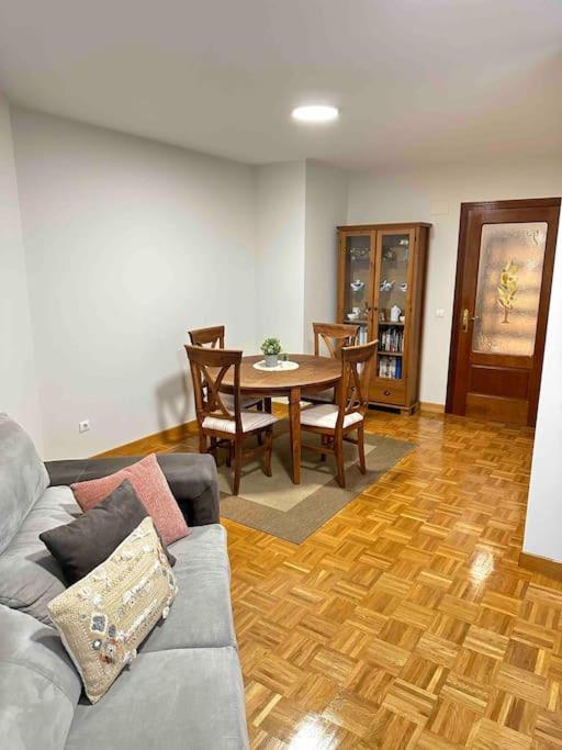 Fuente Pelayo Apartment Oviedo